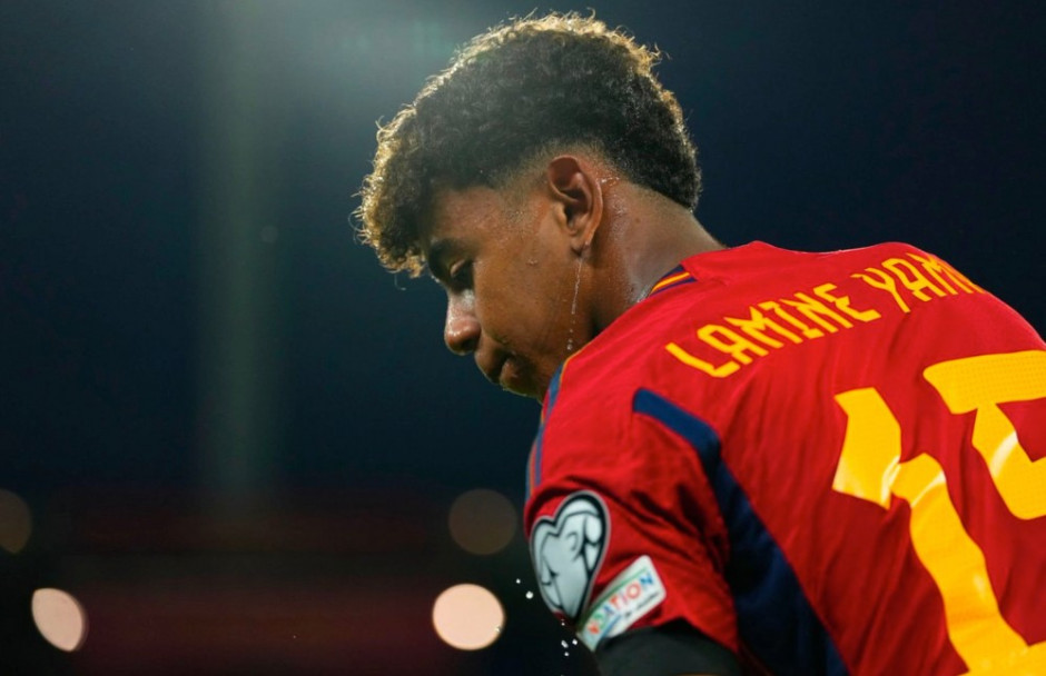 重庆铜梁龙冲超成功，重庆足球时隔4个赛季重返中超（重庆铜梁龙成功升超，重庆足球时隔四个赛季再战中超）