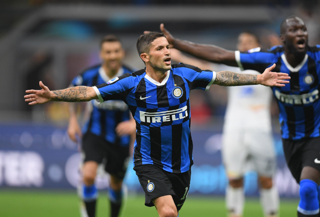 申花连续两个赛季在亚冠输给柔佛，共丢6球、仅打进1球（申花亚冠连两季负柔佛：被灌6球仅入1球）