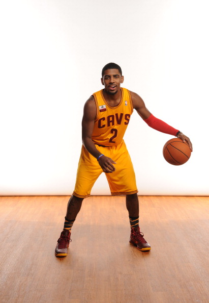 桑托斯：队友们帮了我很多，和内托等人比赛让我感觉很轻松（桑托斯：在队友支持下，与内托等人交手让我倍感轻松）