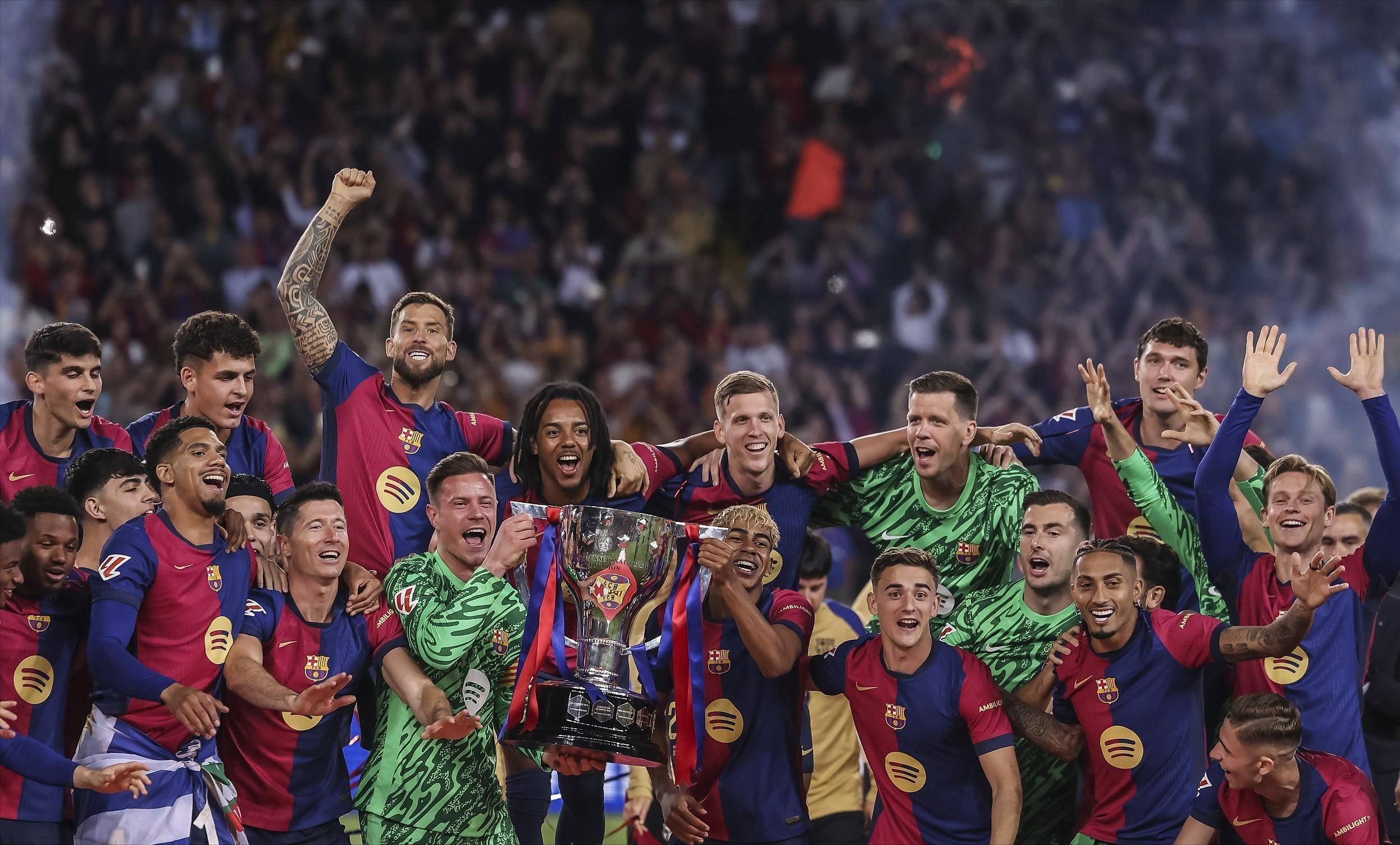 13岁零343天，阿森纳小将成为青年欧冠历史上最年轻出场球员（阿森纳13岁343天小将创青年欧冠最年轻出场纪录）