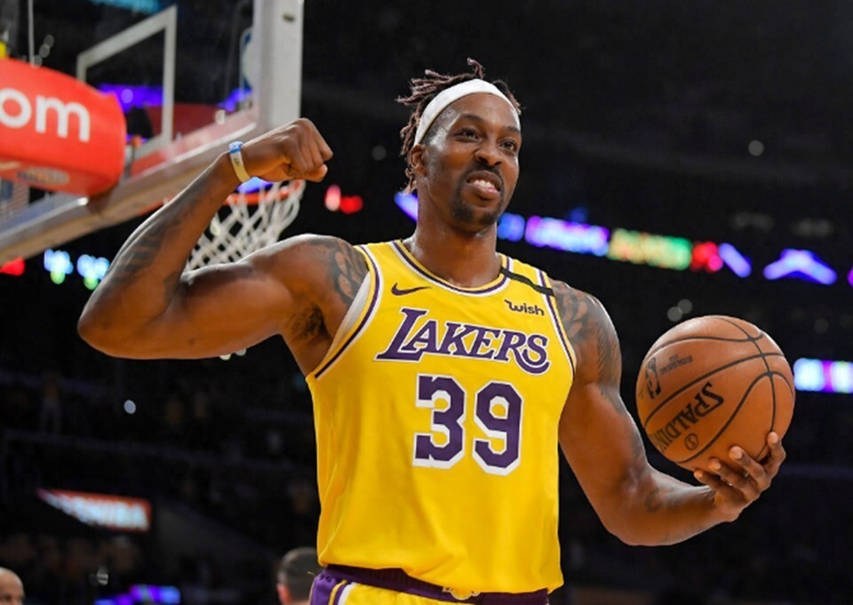 3：0克鲁塞罗，内马尔激动庆祝（3比0完胜克鲁塞罗，内马尔激情庆祝）