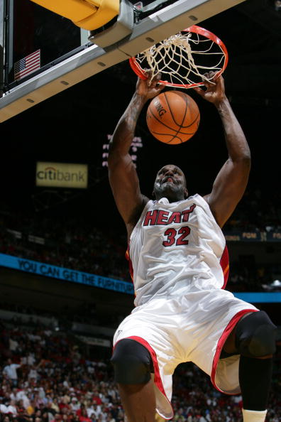 NBA半场：伦纳德15分，快船54-39领先湖人（半场战报：伦纳德拿下15分，快船以54-39领先湖人）