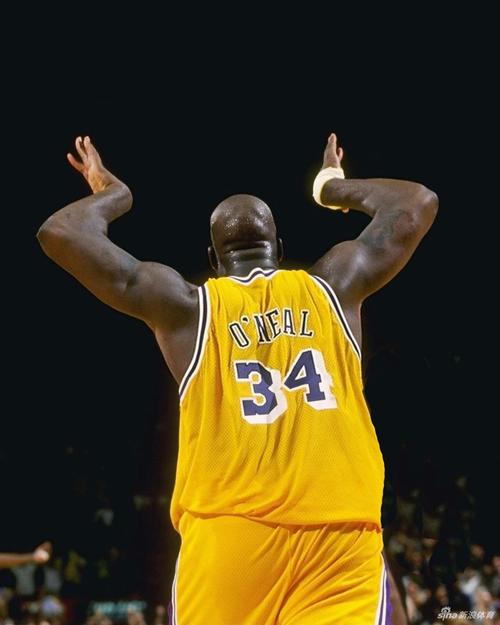 祝贺，王霜和陈晨入选2025国际足联年度最佳女足阵容候选名单（王霜、陈晨入围2025年FIFA年度最佳女足阵容候选）