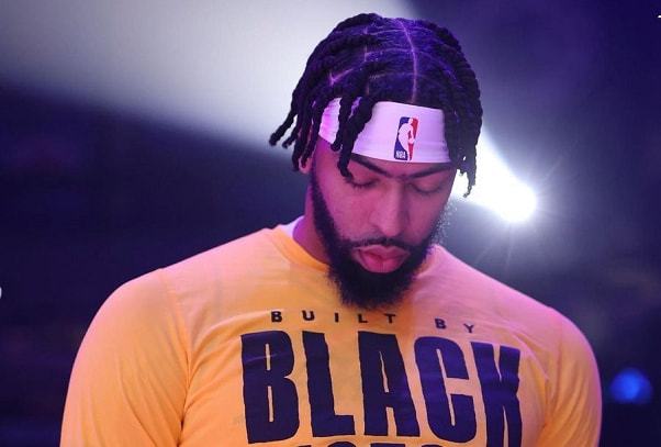 半岛晨报：中足联不作为，中超倒数第二轮不同时开球影响公平（半岛晨报：中足联失职，中超倒数第二轮未统一开球时间损害竞赛公平）