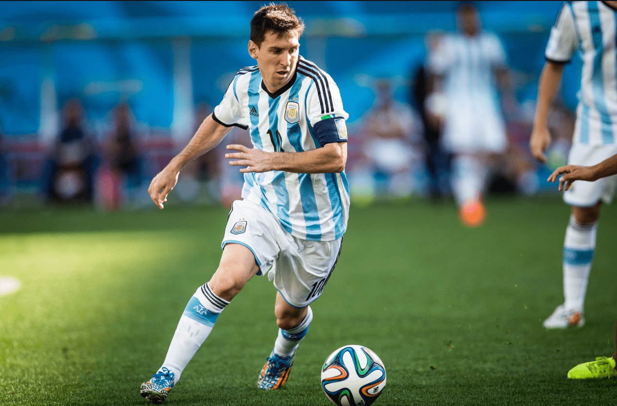 身价还得涨！尼科-帕斯13场5球5助攻，成意甲赛季首位造10球球员（涨价在望！尼科-帕斯13战5球5助，成本季意甲首位参与10球球员）