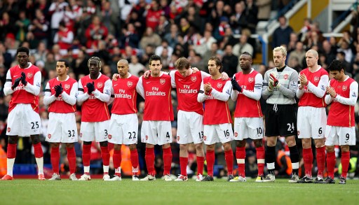 足球中超重金投入青训，多所足球学校开建（中超重金加码青训，多所足球学校相继开建）