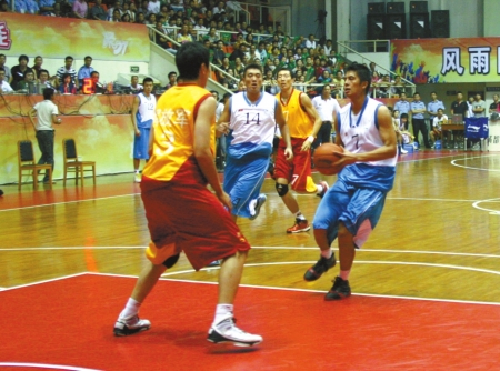 都体：热格罗瓦逐渐从伤病困扰中恢复，斯帕莱蒂对其寄予厚望（都体：热格罗瓦伤势渐愈，斯帕莱蒂寄予厚望）