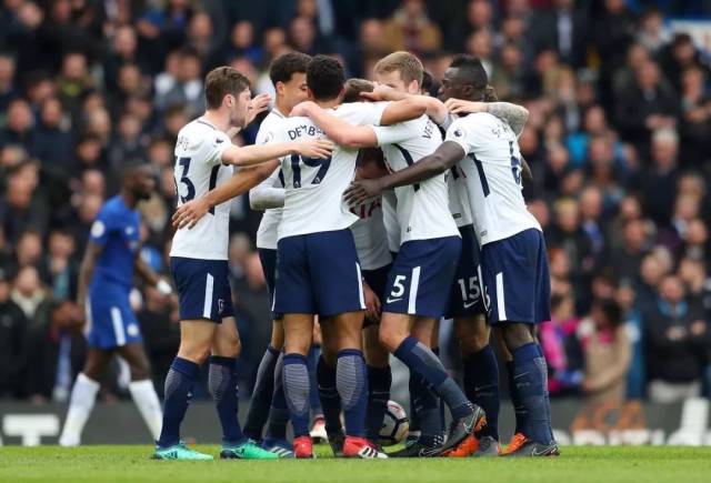 卡拉布里亚：去希腊后米兰的比赛我每场都看，一场都没落下（卡拉布里亚：赴希腊后米兰比赛我场场追看，一场没错过）