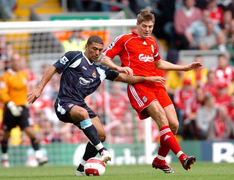 首节就打崩！杜兰特谢泼德连中三分 火箭轰出12-3领先湖人到两位数（开局即溃败！杜兰特与谢泼德连飙三分，火箭打出12-3高潮将湖人分差拉至两位数）